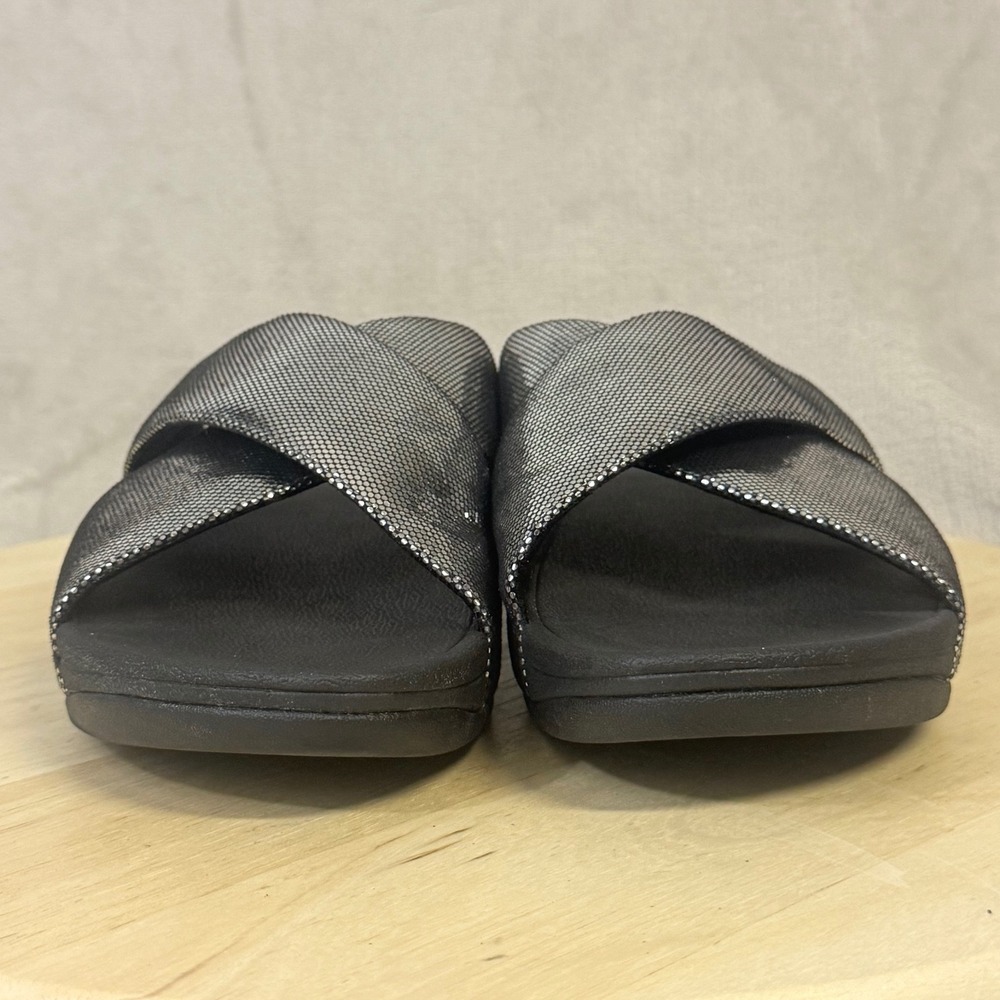 FitFlop Lulu Metallic Silver Cross Slide Sandals Microwobbleboard FJ4-090 US 8.5